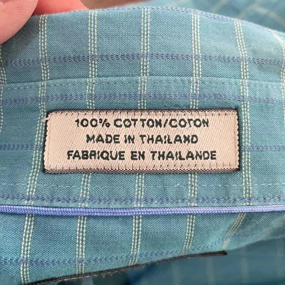 Cutter & Buck short sleeved checkered button down shirt, blue. Men’s XL Tall - Picture 12 of 13